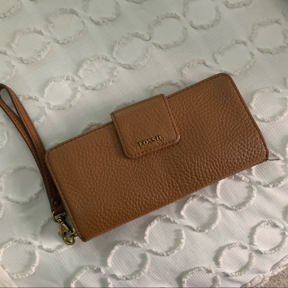 Fossil Wallet